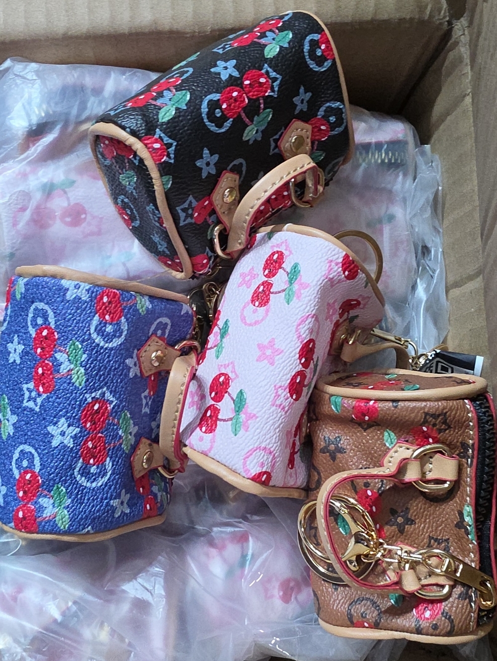 Non branded bag charms And Straps as shown on screen